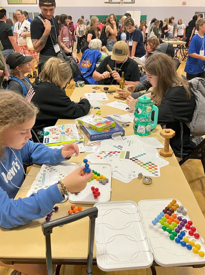 Kids win workshop during Vermont STEM Fair