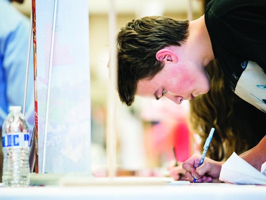 Financial aid offers: 4 steps before you sign